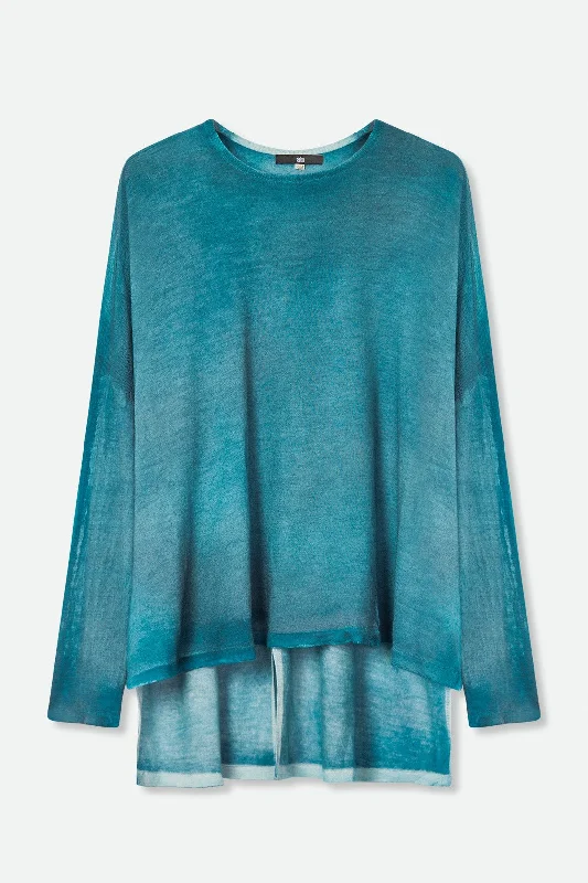 OCEANE CREW HIGH LOW IN HAND-DYED CASHMERE OCEAN BLUE